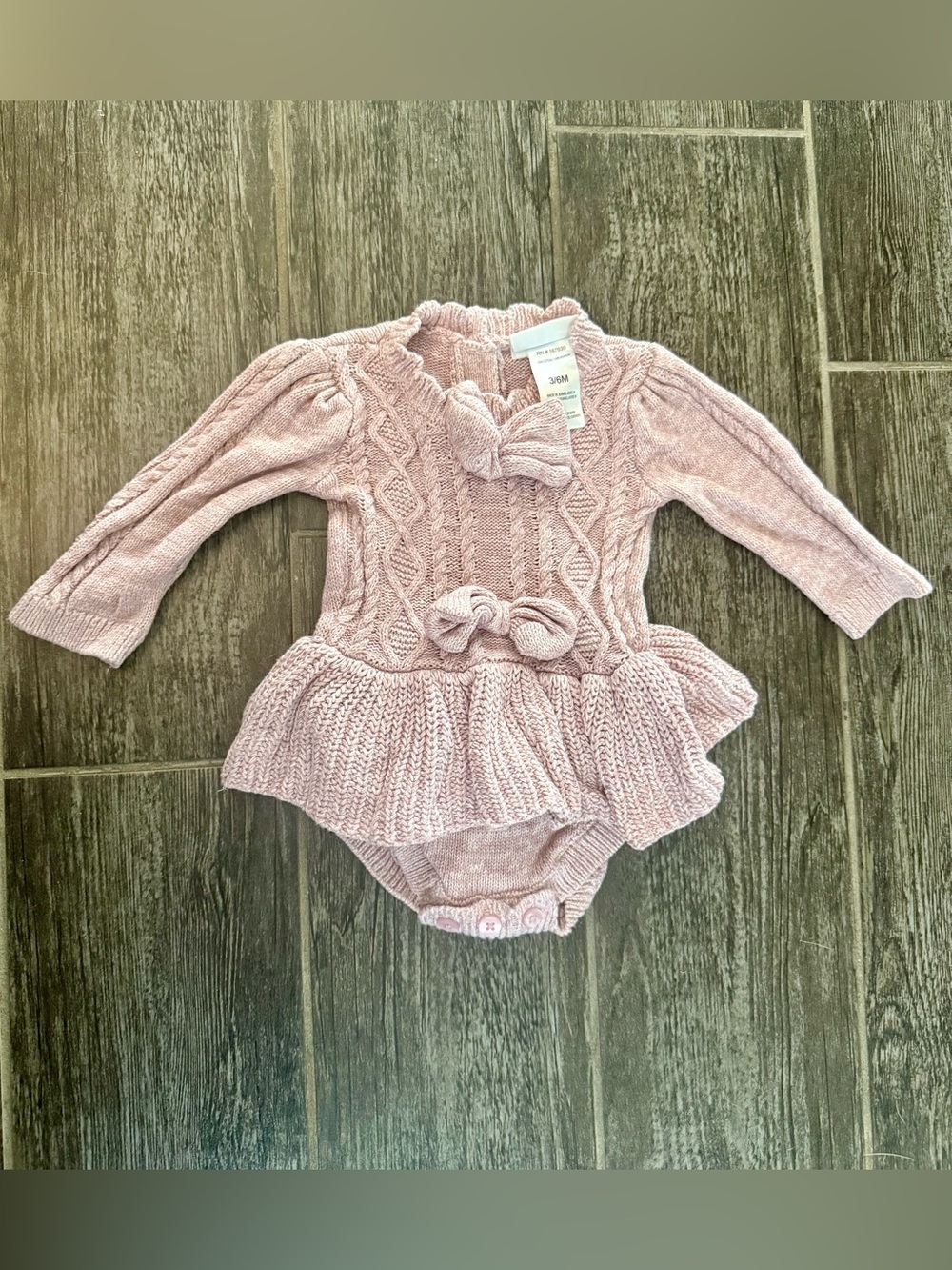 Knit baby bodysuit